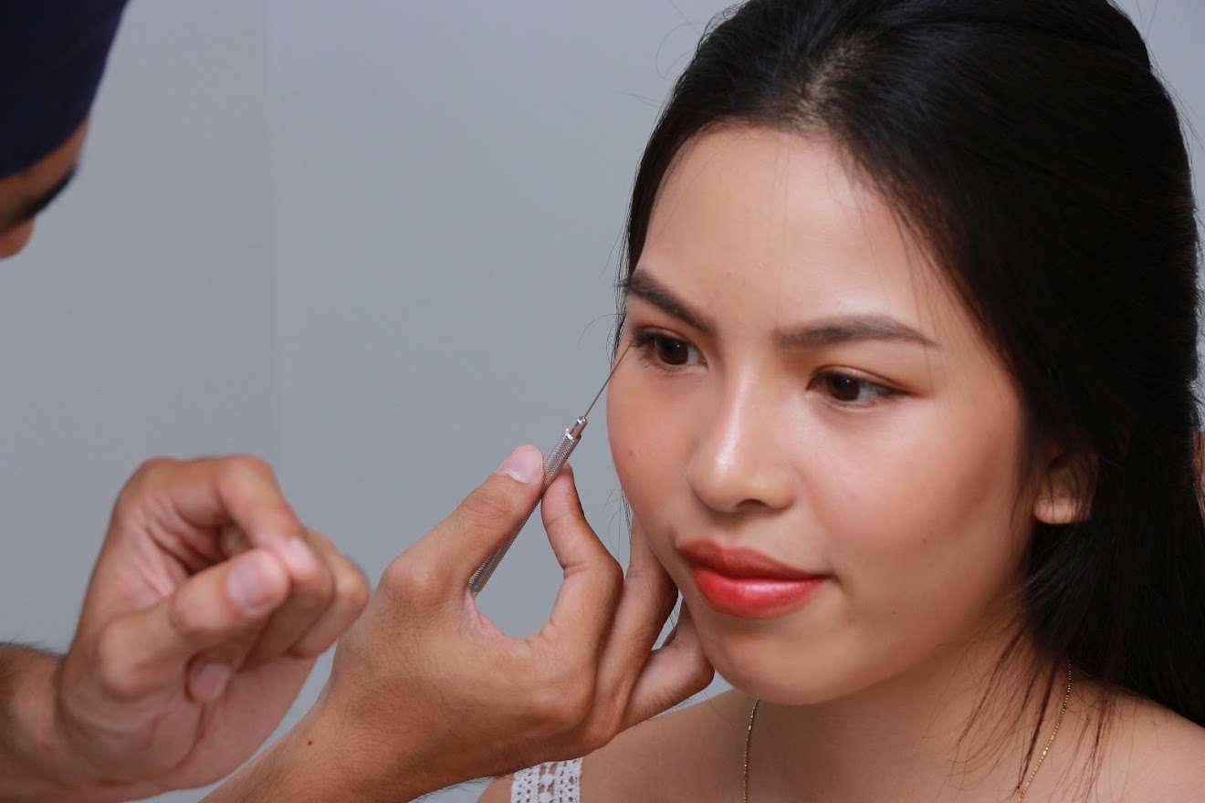 Beautiful eyes with Dr.Phuc Dinh, board-qualified plastic surgeon